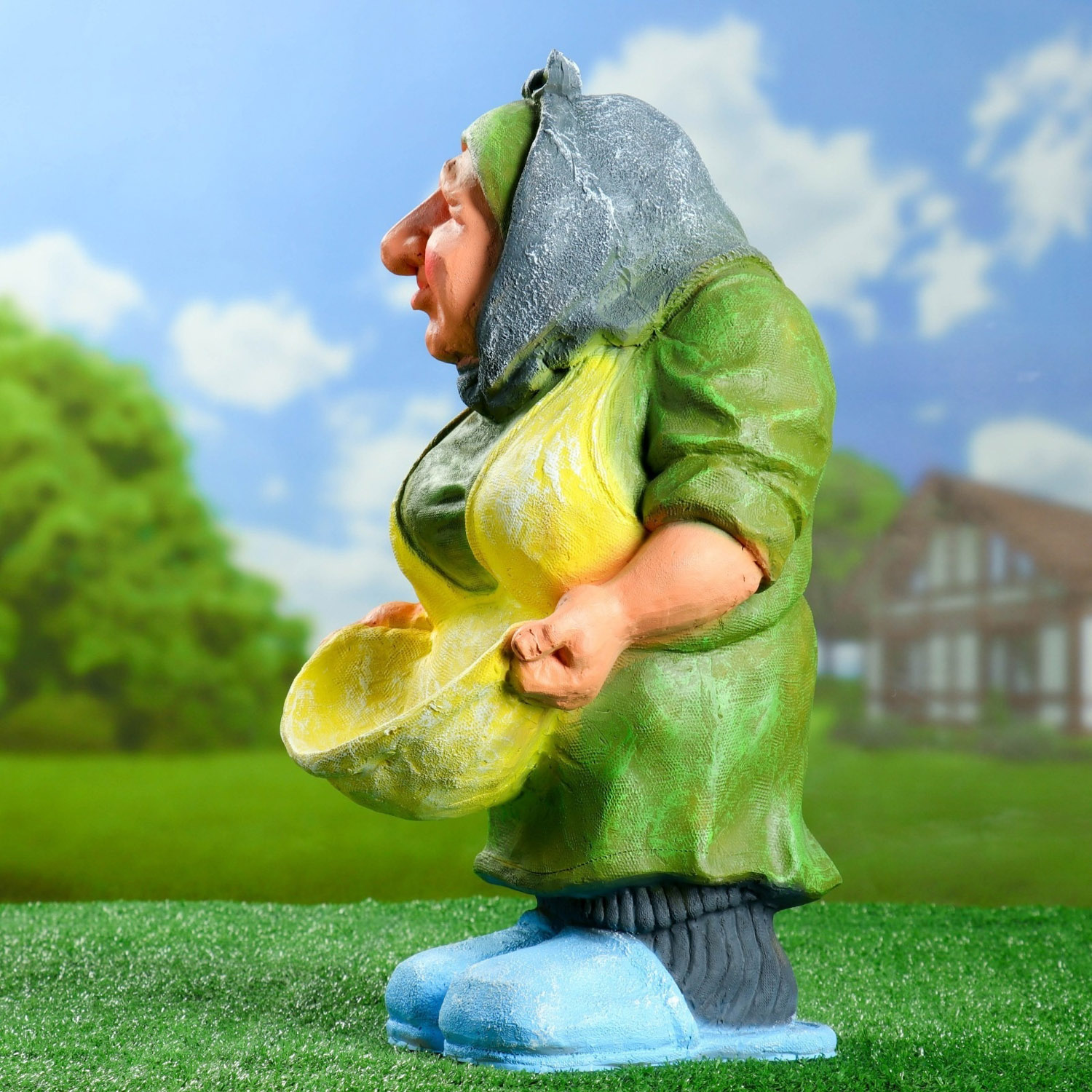 Садовая фигура "Баба Фима" 50х31см    4429920 Садовая фигура "Баба Фима" 50х31см    4429920