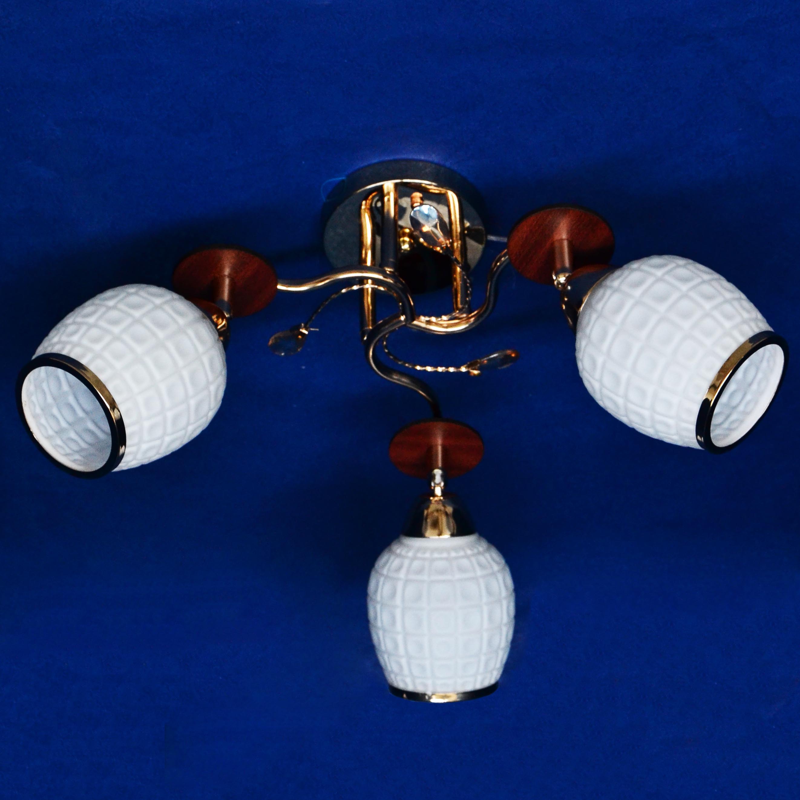 Люстра Verner Lighting А1239/3, 40 Вт, Е27, 3 лампы, золото