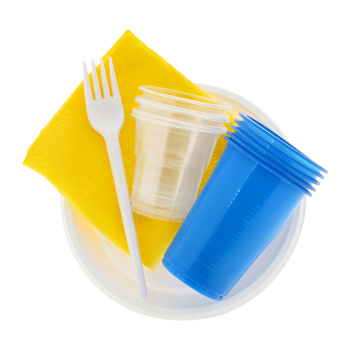 Одноразовая посуда Набор "Шашлычный" 5перс/25пр.: тар.d170мм+стопки0,1л+стак.0,2л+вилки+салф. *1/40 Одноразовая посуда Набор "Шашлычный" 5перс/25пр.: тар.d170мм+стопки0,1л+стак.0,2л+вилки+салф. *1/40